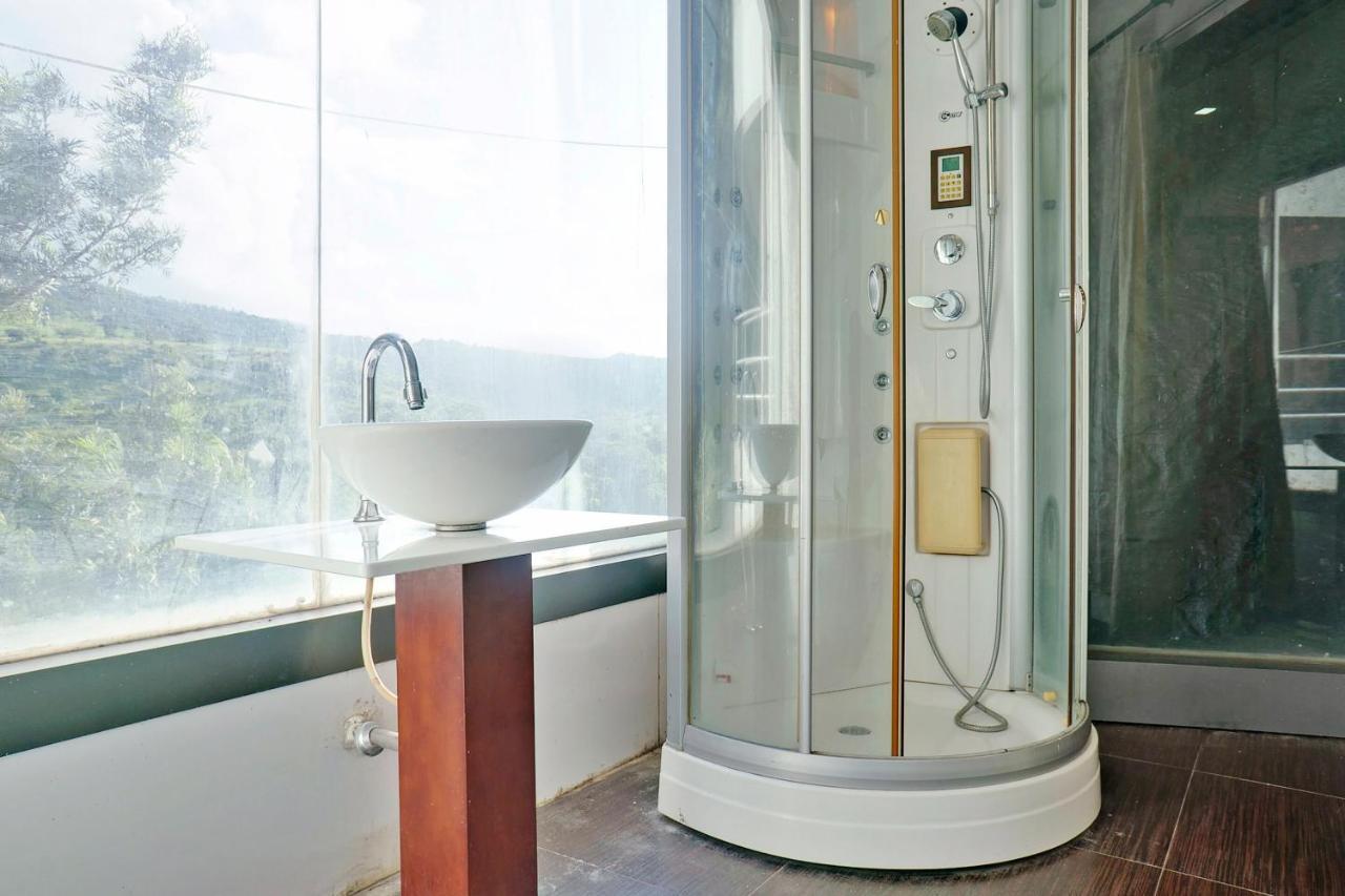 Palette - Spring Hills Resort Pirangut Экстерьер фото